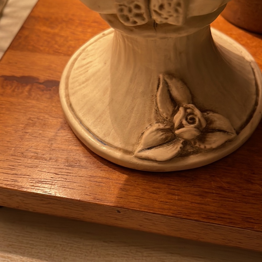 Statue - Picture 4 of 5